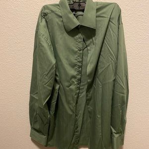 Kenneth Cole Button Down